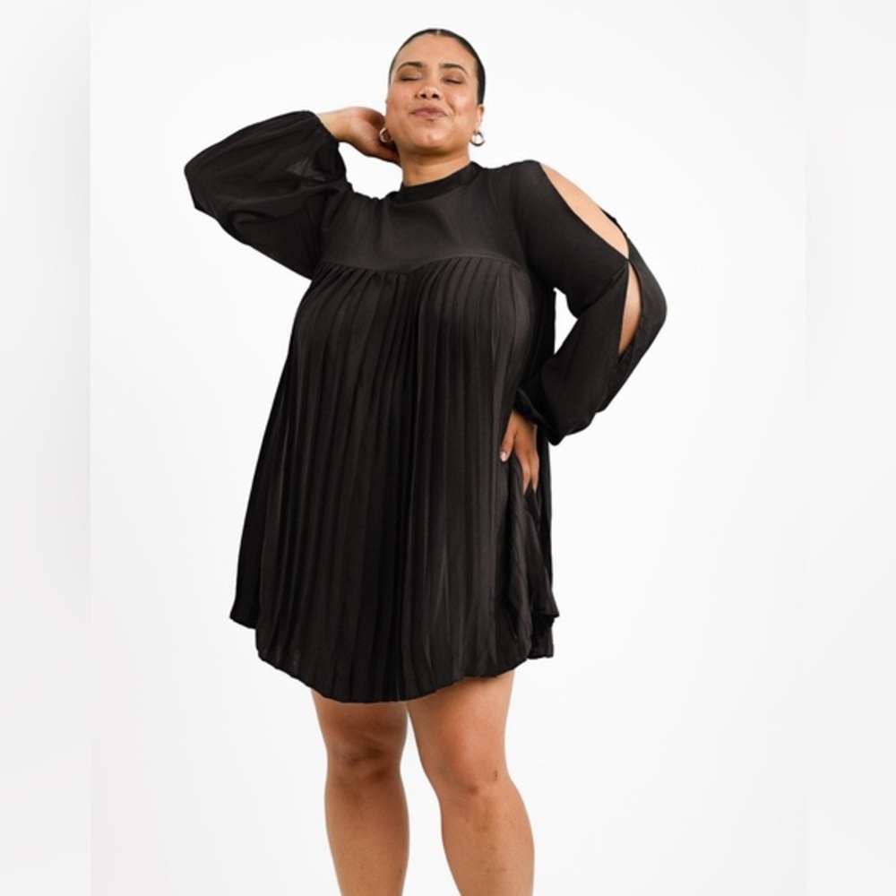 ASOS DESIGN Curve Black High Neck Pleated Trapeze Mini Dress With Split Sleeves